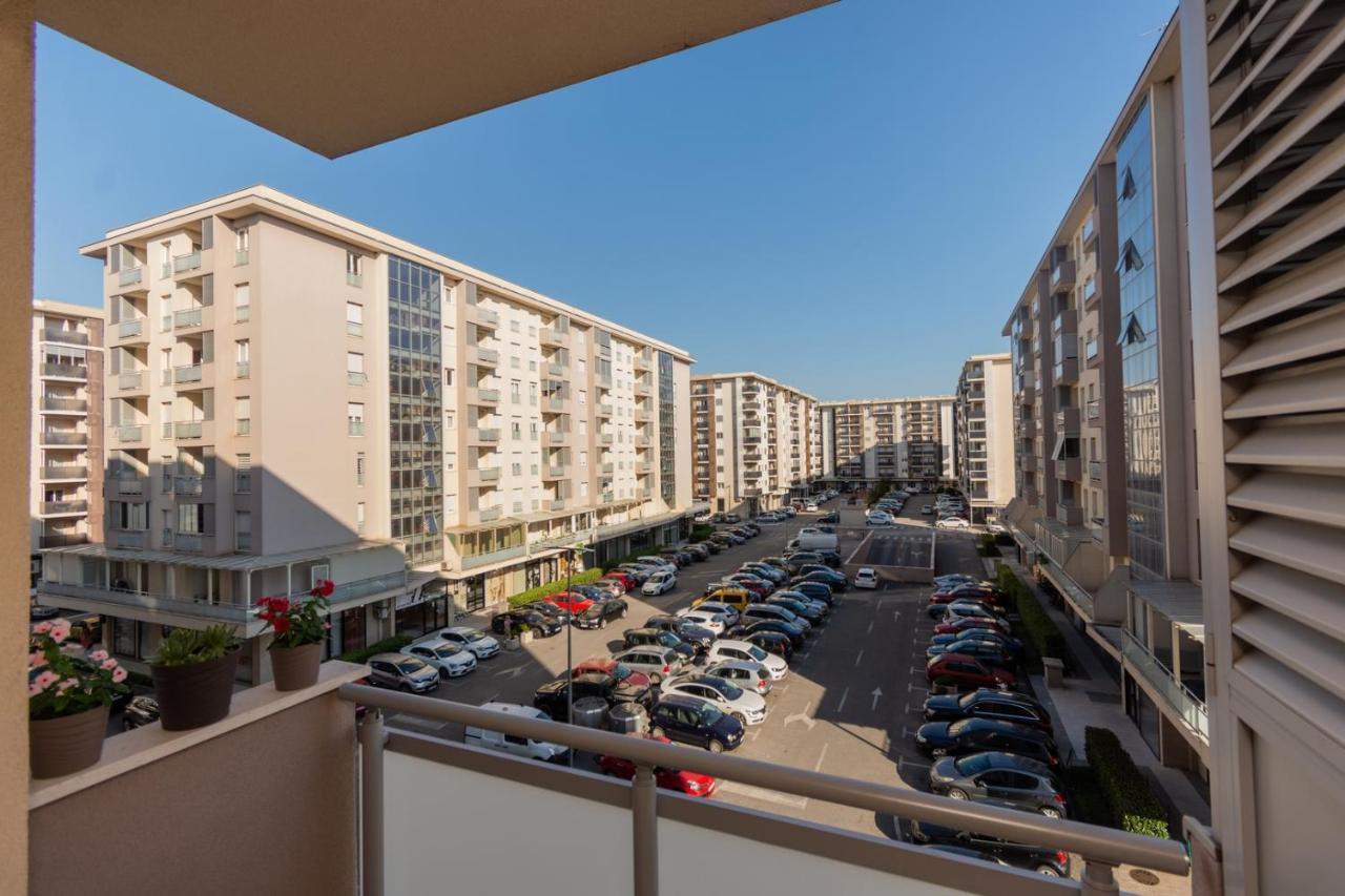 Lux City Apartment With Parking Podgorica Exteriér fotografie